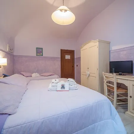 Etruria Hotel 3*