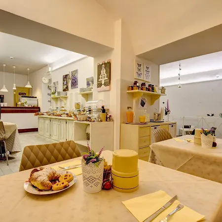 Etruria Otel 3*